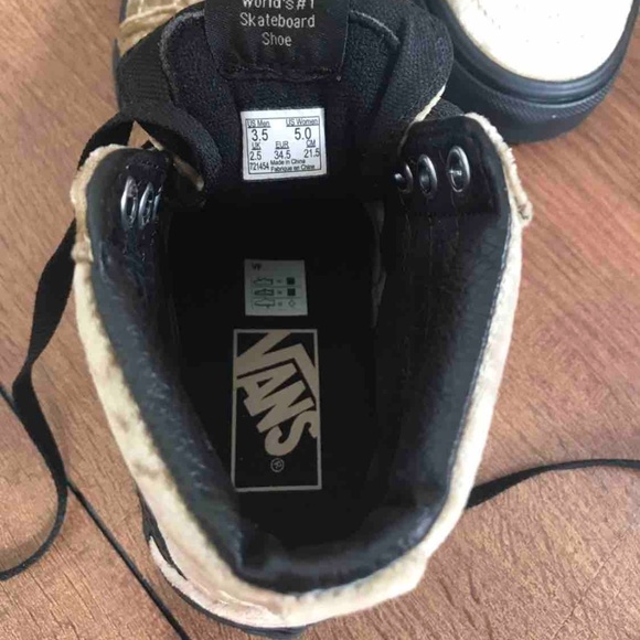 NWT VANS SK8-HI Velvet Tan Black Kid’s AUTHENTIC - Picture 7 of 7